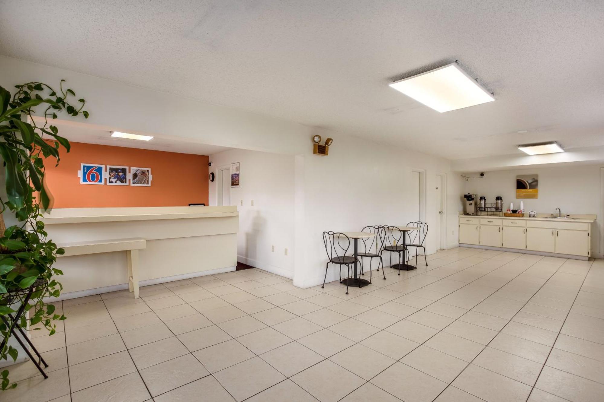 Motel 6-Macclenny, Fl Экстерьер фото